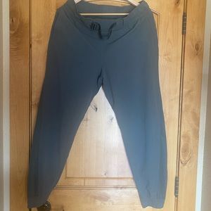 Athleta quest joggers size 10